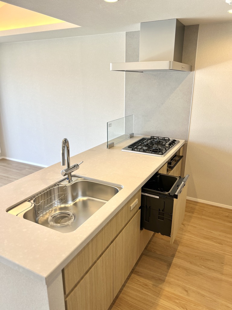 Dash Living Aoyama (Unfurnished), Deluxe-1BR (Unfurnished) Image Dash Living Aoyama (Unfurnished), Deluxe-1BR (Unfurnished) Image