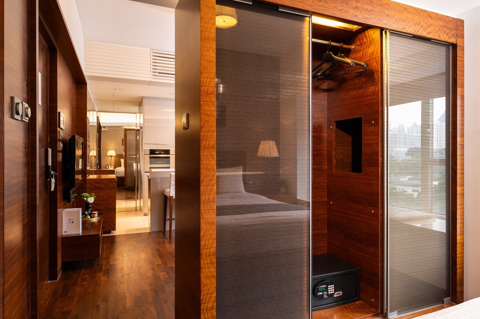 Dash Living on Kennedy, Luxury 1 Bedroom - High Floor Image