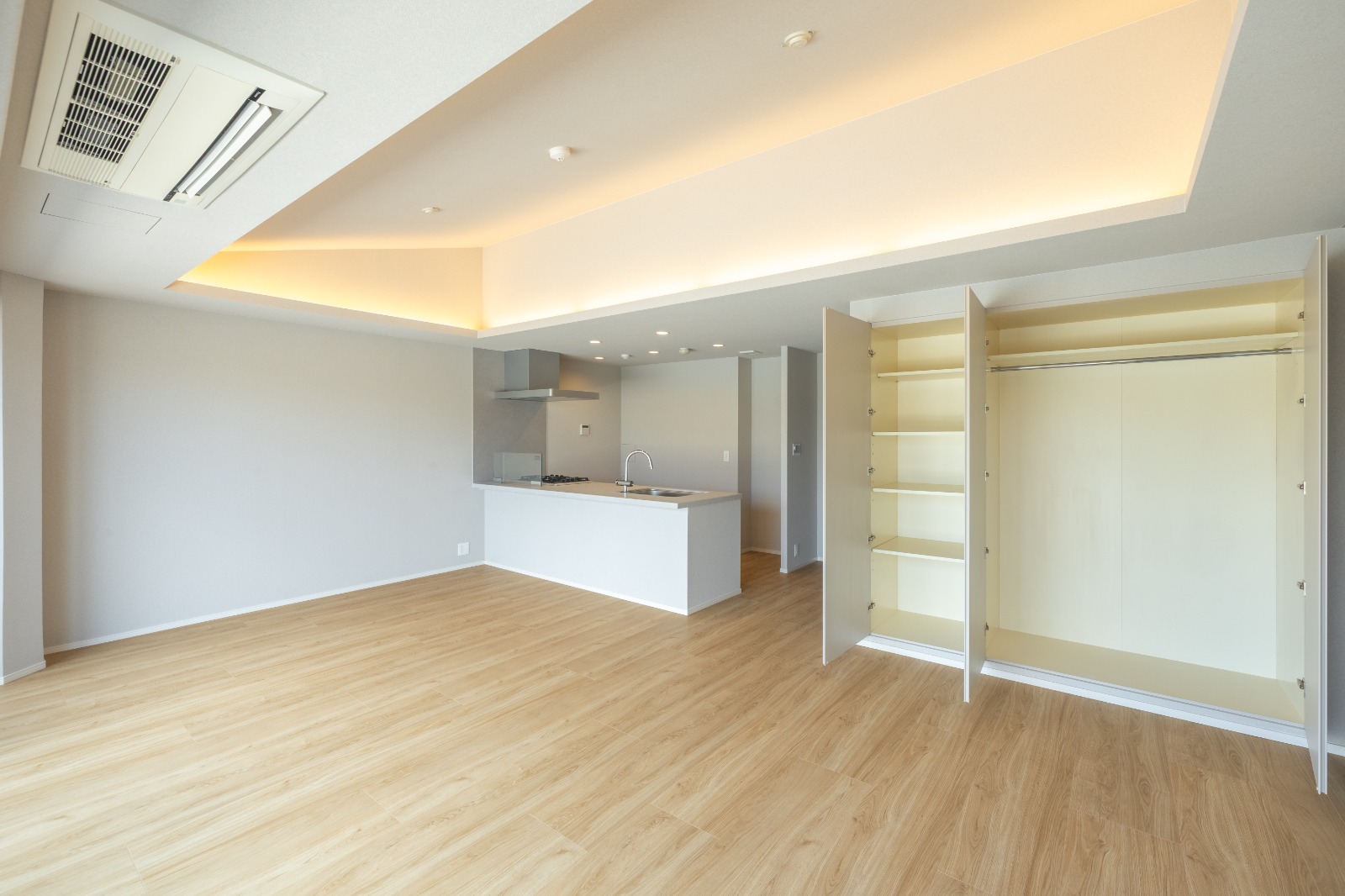 Dash Living Aoyama (Unfurnished), Deluxe-1BR (Unfurnished) Image