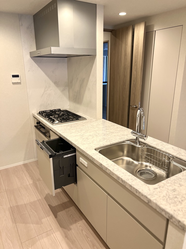 Dash Living Aoyama (Unfurnished), Executive-2BRO (Unfurnished) Image Dash Living Aoyama (Unfurnished), Executive-2BRO (Unfurnished) Image