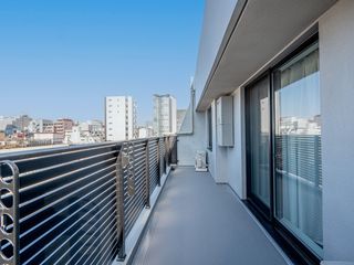 1 Bedroom with Study