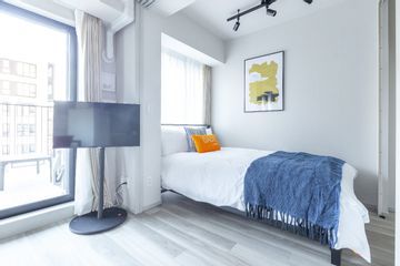 1 Bedroom with Large Balcony