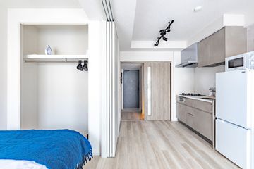 1 Bedroom with Large Balcony