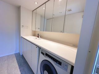 Deluxe 1 Bedroom with Roof Balcony E