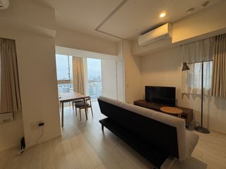 1 Bedroom with Study A