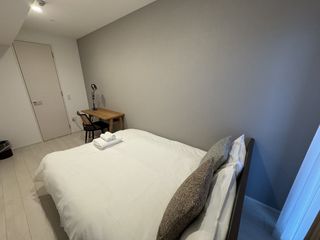 1 Bedroom with Study A