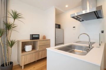 2 Bedroom with Den Apartment