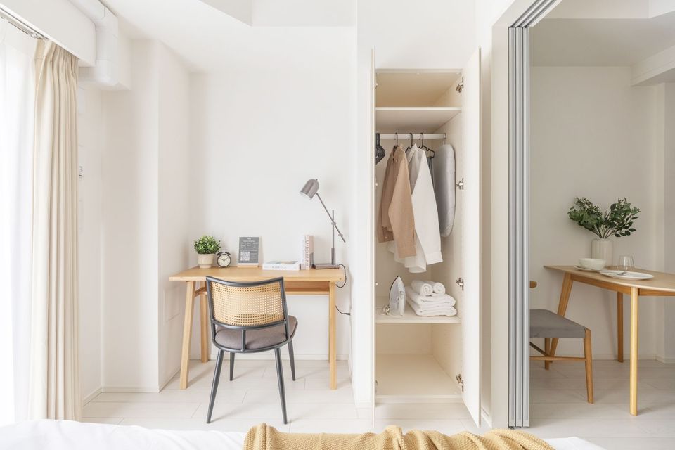 1 Bedroom with Balcony B image