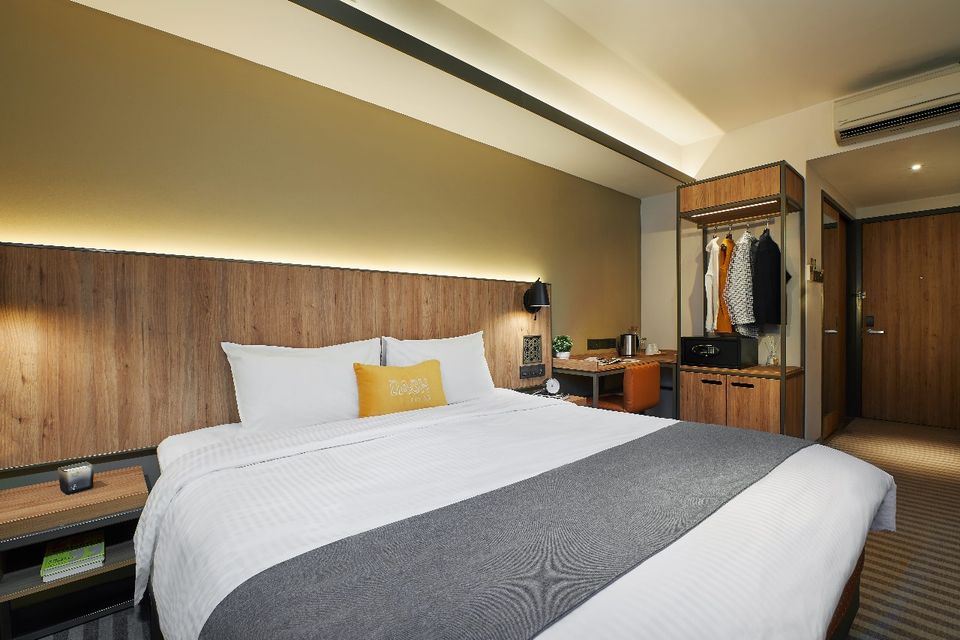 Comfy Room image