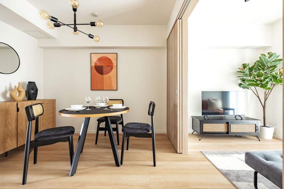 1 Bedroom with Standard Balcony image